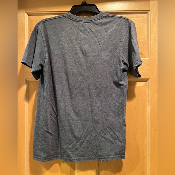 Marvel Men’s Gray Captain America T-Shirt Iconic Red, Navy and White Star Med - Picture 3 of 6